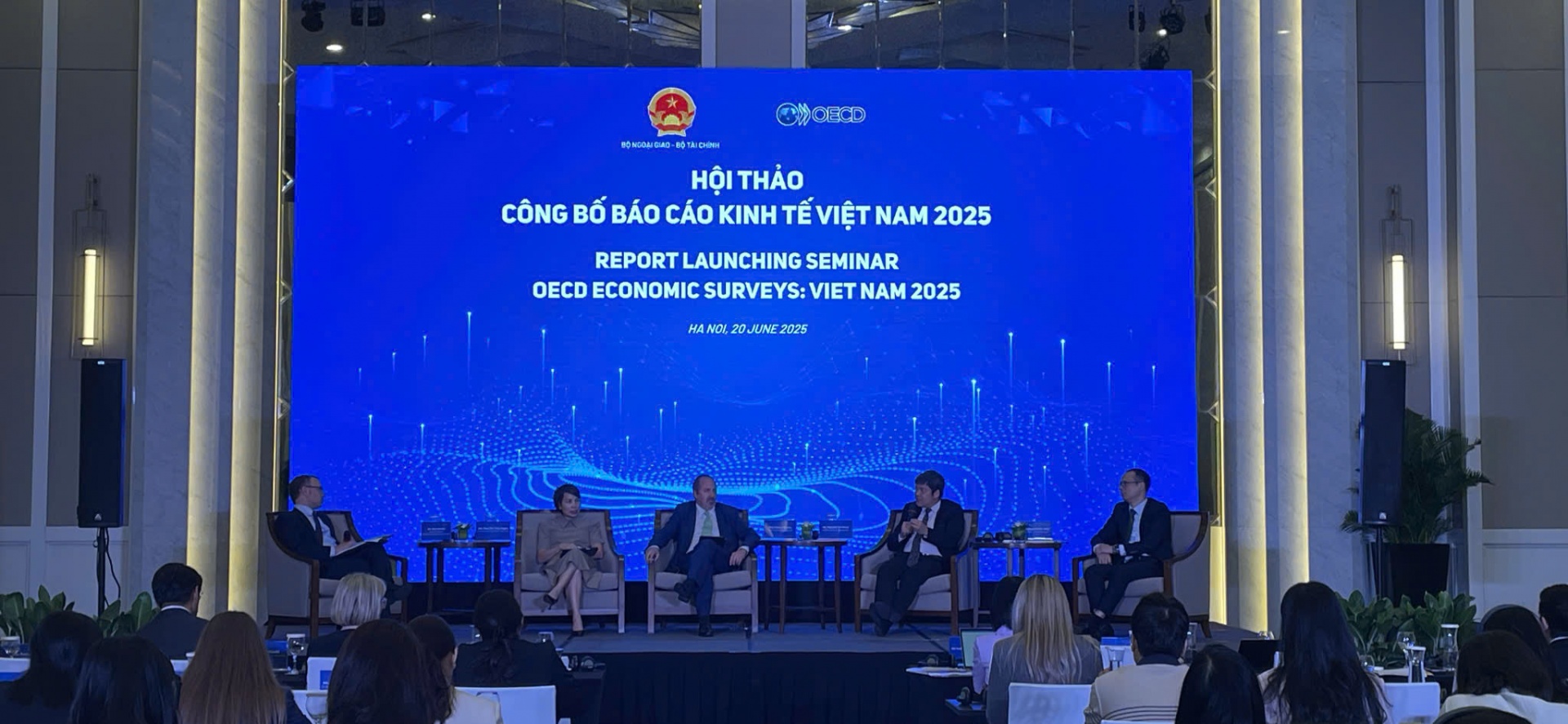 OECD insights on sustainable growth strategy OECD insights on sustainable growth strategy