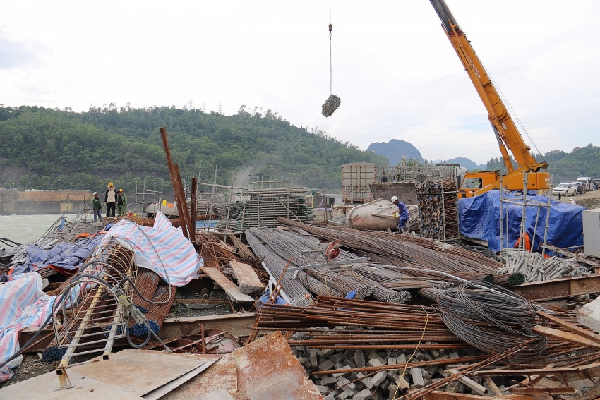 Expanded Hoa Binh Hydropower Plant project expected to be done on time