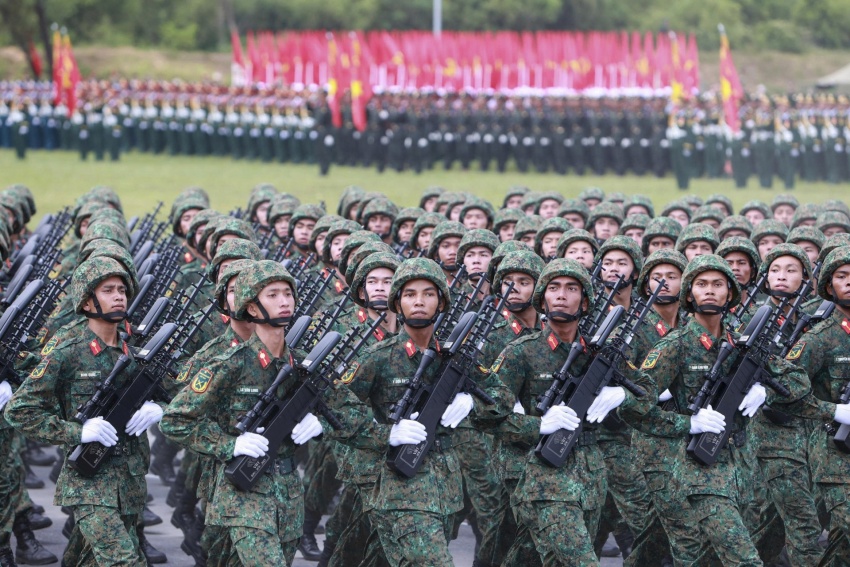 Vietnamese forces conduct large-scale rehearsals for National Day