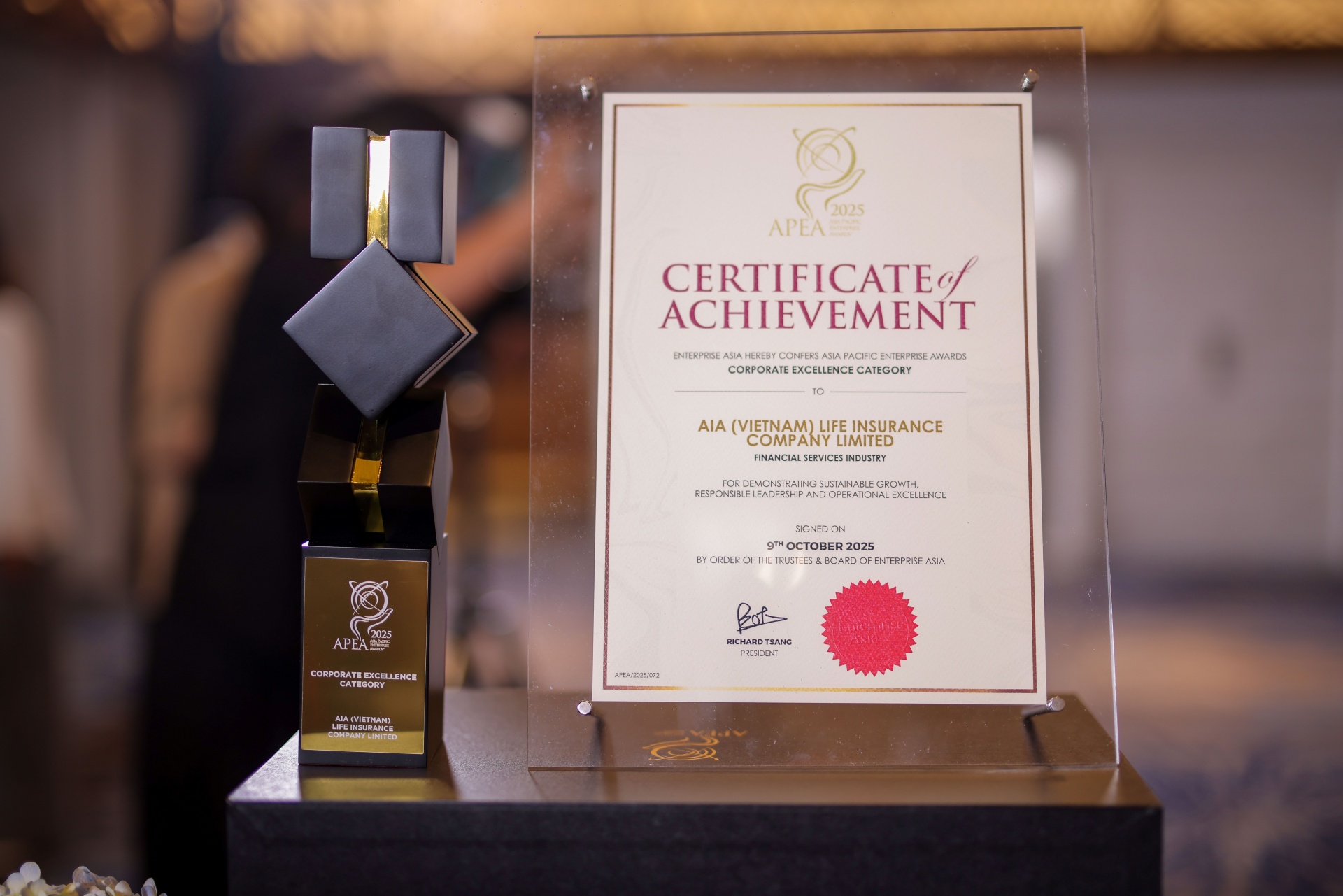 AIA Vietnam wins Corporate Excellence Award at APEA 2025