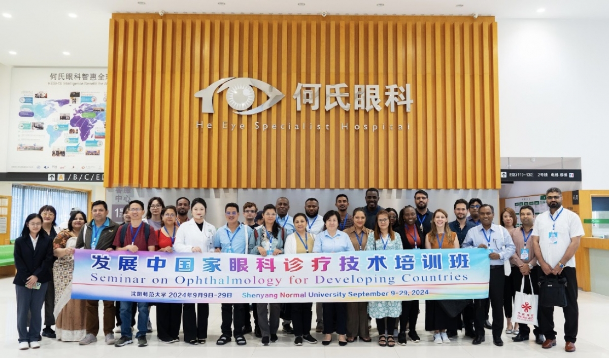 He Eye Specialist Hospital Group honoured as 2025 ACES champion for eye health innovation