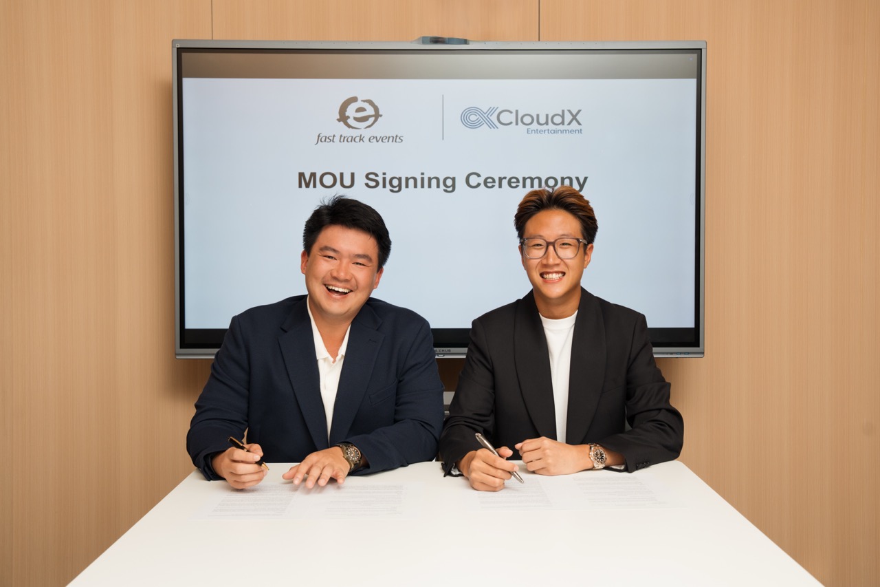 Harris Lim, CEO of Fast Track Events (left), and Lucas Law, Managing Director of CloudX Entertainment (right), marking the launch of their strategic partnership.
