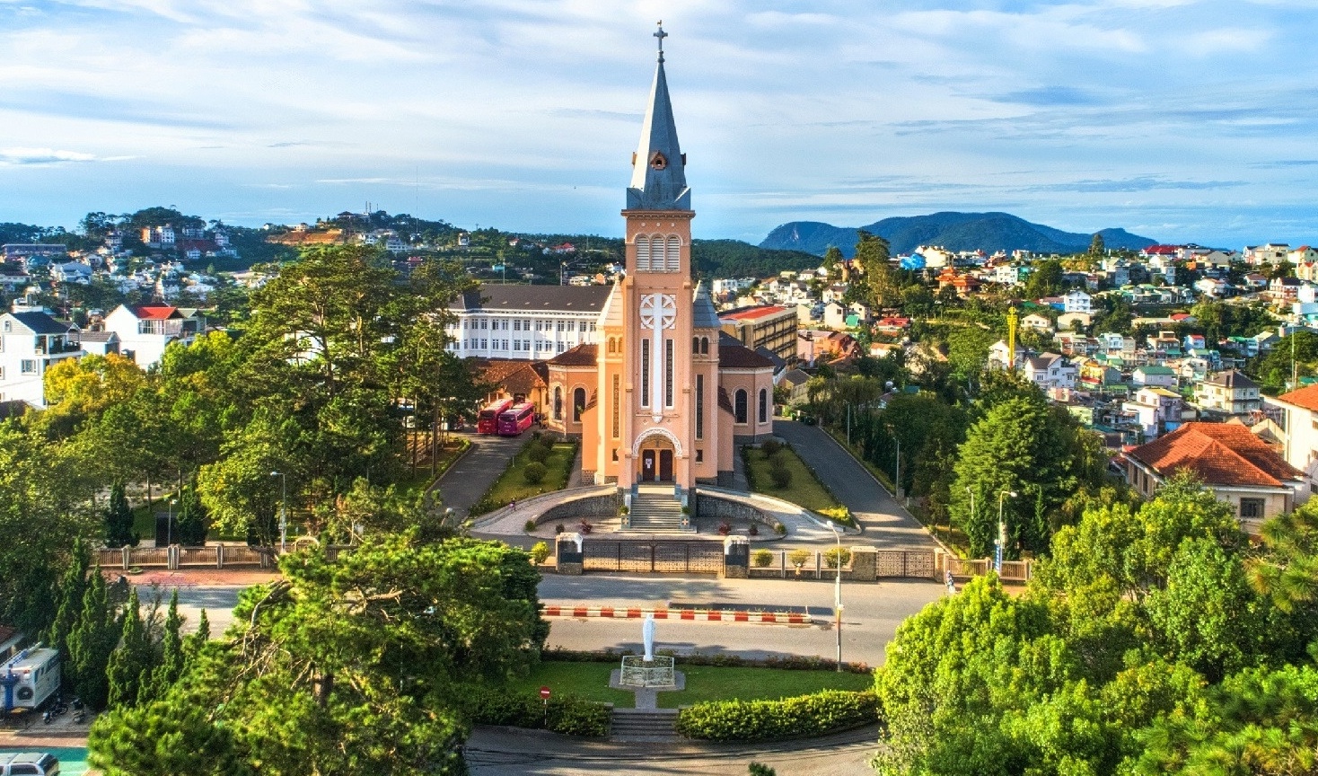 New Year tourism receipts top $40m in key cities