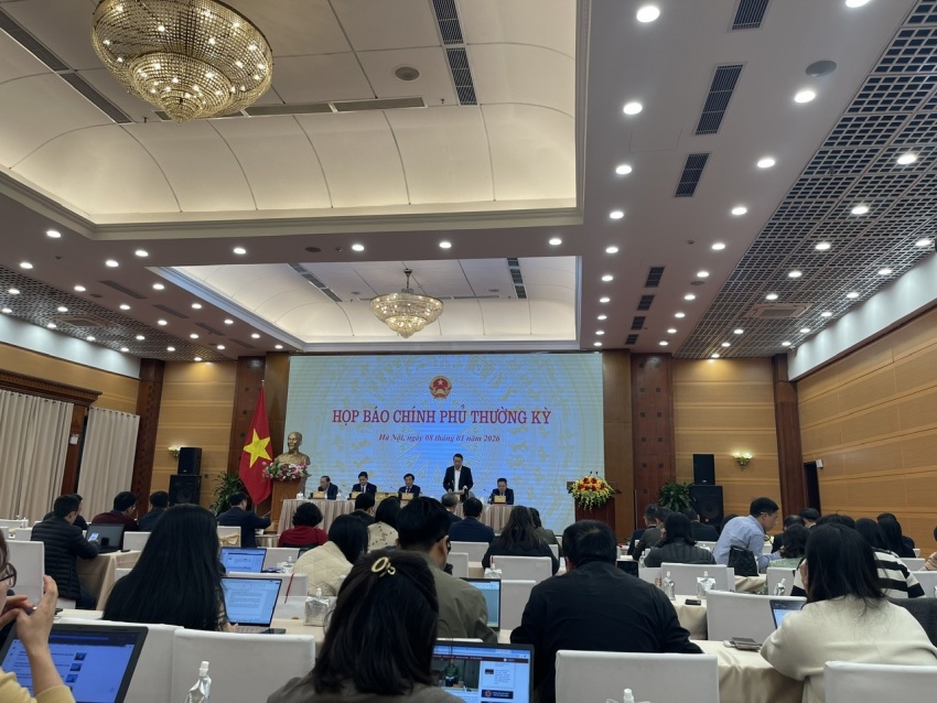 Vietnam striving to ease air pollution