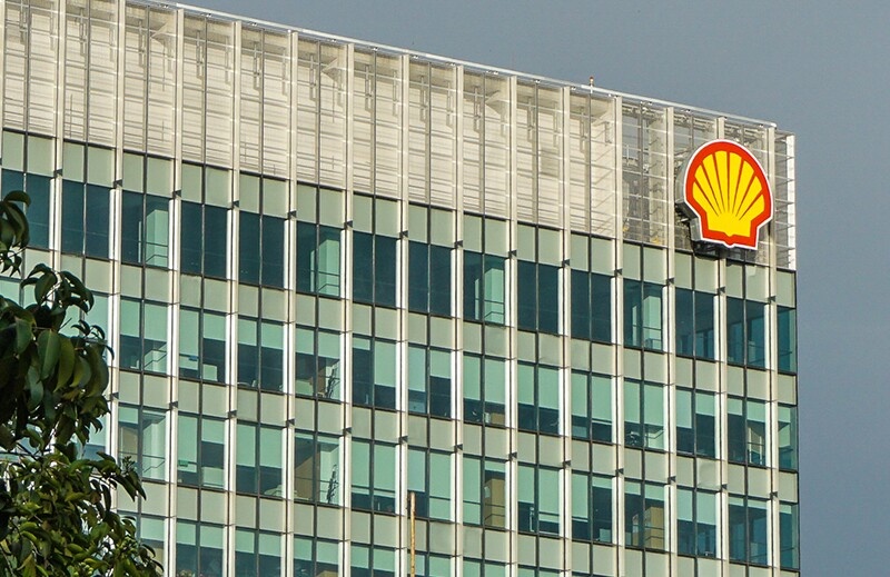 Petrovietnam Gas awards first multi‑year LNG deal to Shell