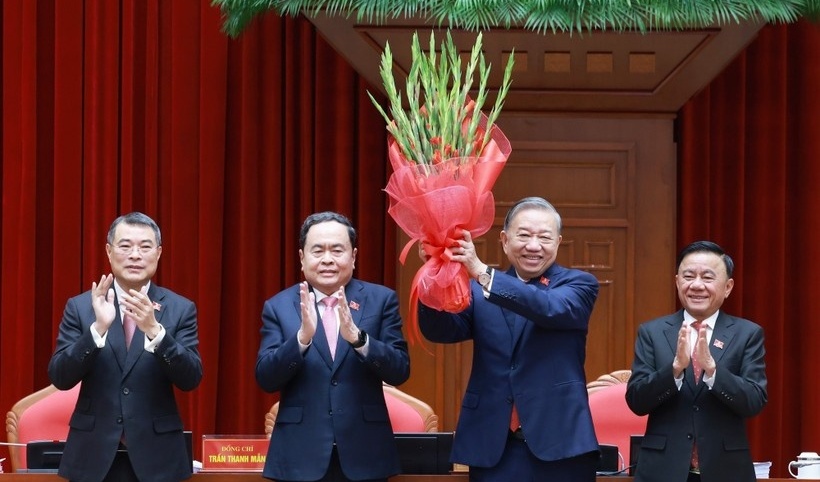 14th Party Central Committee unanimously elects To Lam as General Secretary
