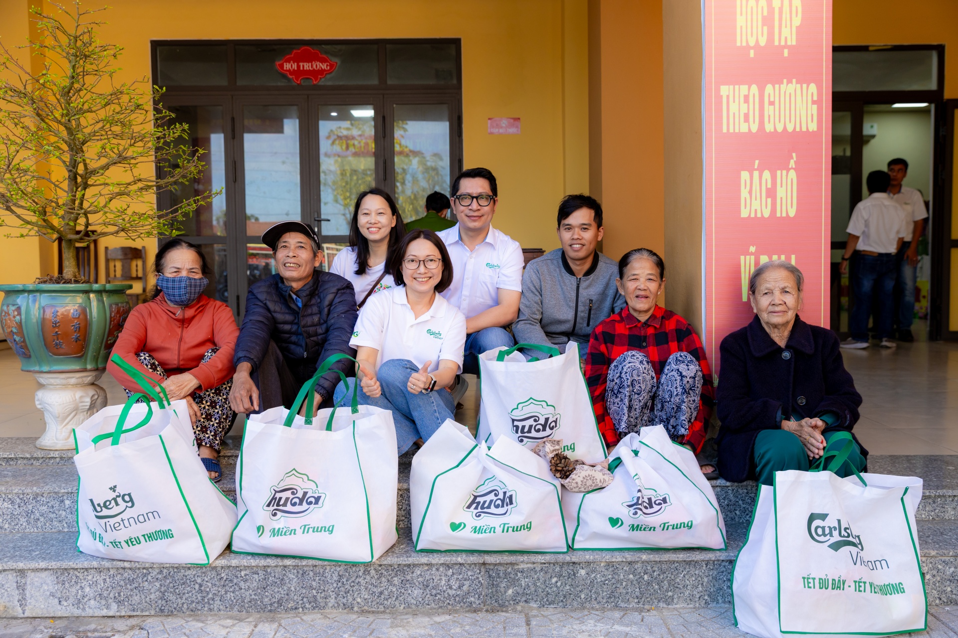 Carlsberg Vietnam delivers Lunar New Year support in Central region