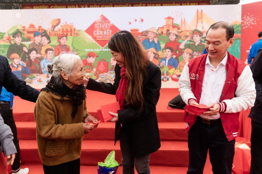 SABECO celebrates diverse Tet Traditions