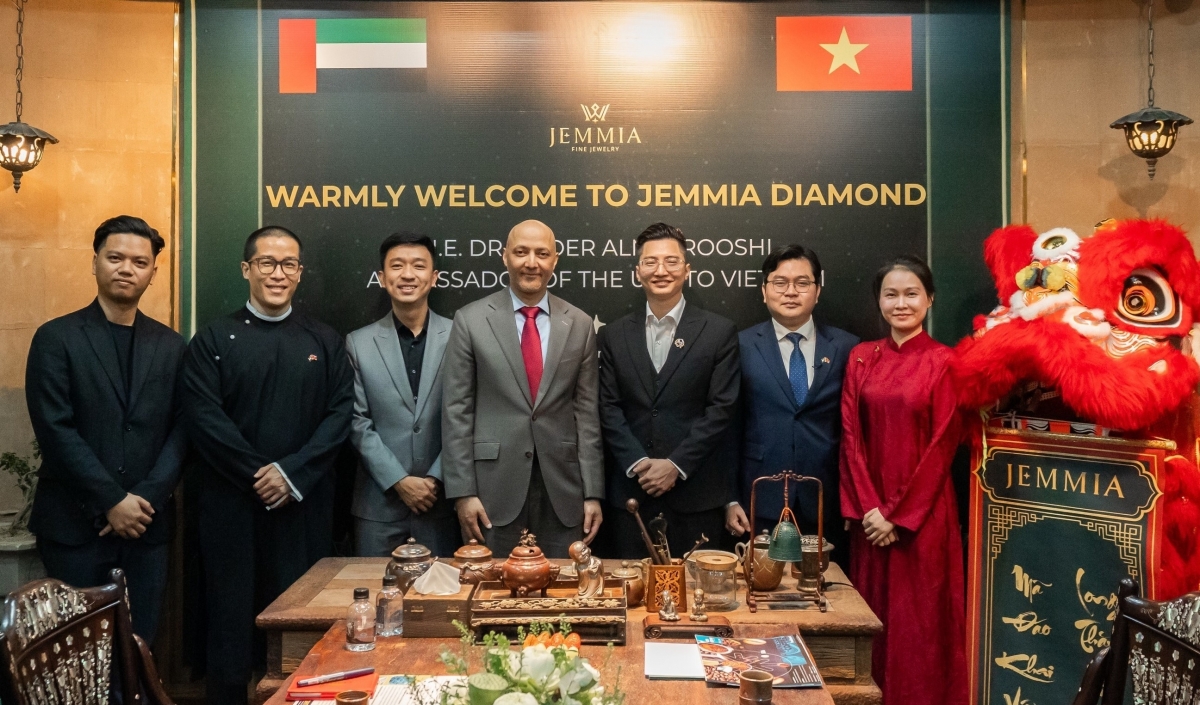 Jemmia Diamond hosts Vietnam-UAE trade dialogue with ambassador