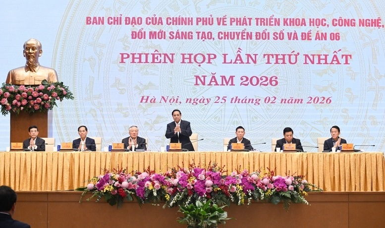 PM sets five key tasks to accelerate sci-tech development