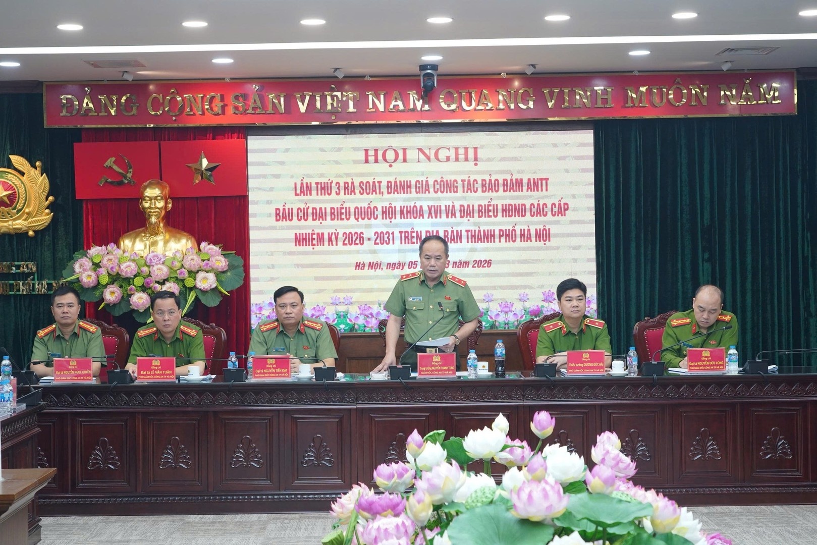 Hanoi police roll out comprehensive security for upcoming elections
