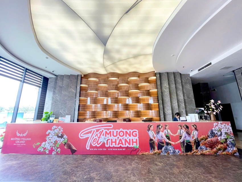 Xoe Thai dance takes centre stage at Muong Thanh Tet 2026