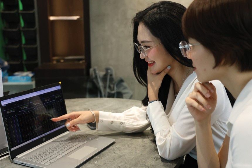 Caution and stability drive Vietnam’s workforce trends