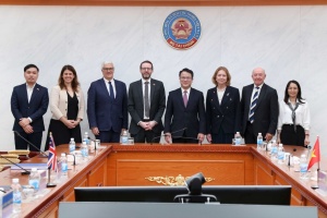 Vietnam seeks UK expertise to advance IFC vision