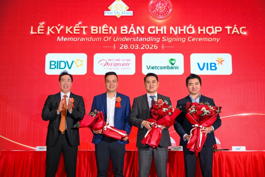 Phu My Hung opens Harmonie sale gallery, offers preferential financing
