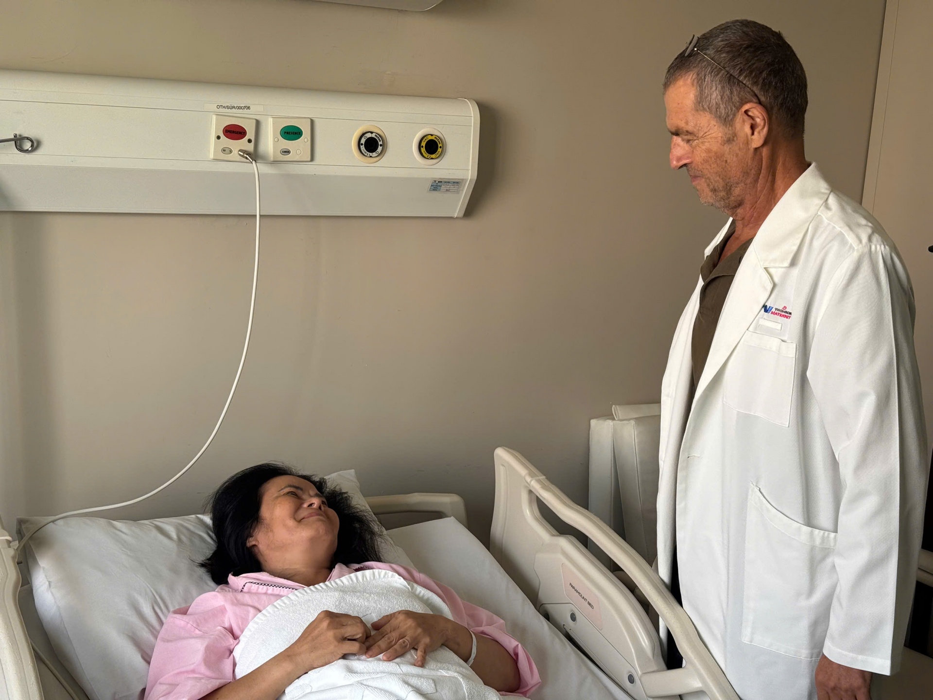 FV doctors use cutting-edge system to remove complex fibroids