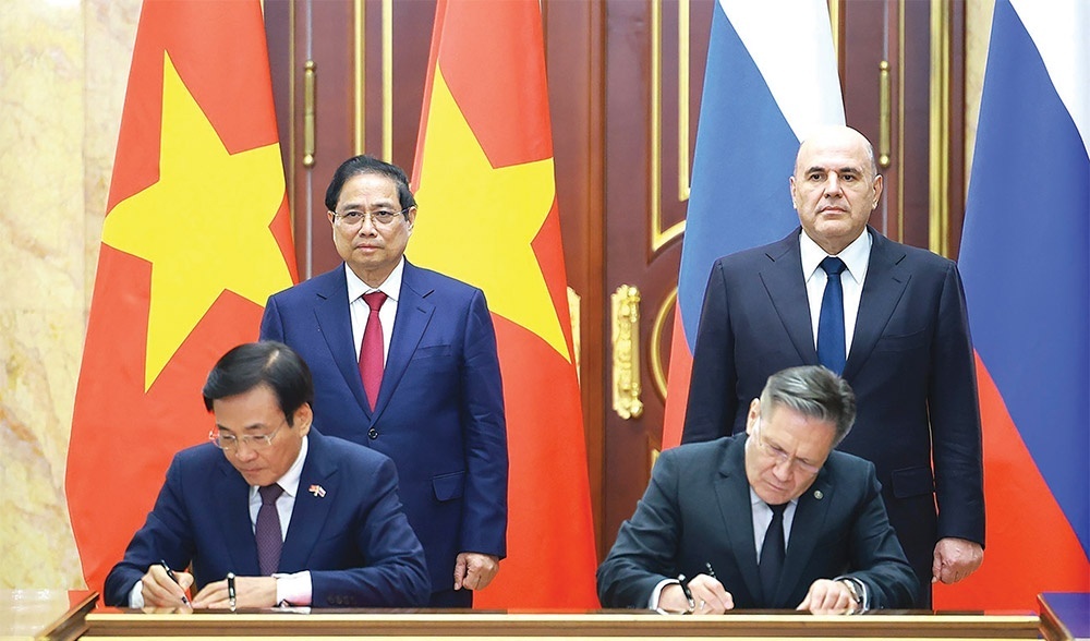 Nuclear plans develop as crucial cornerstone