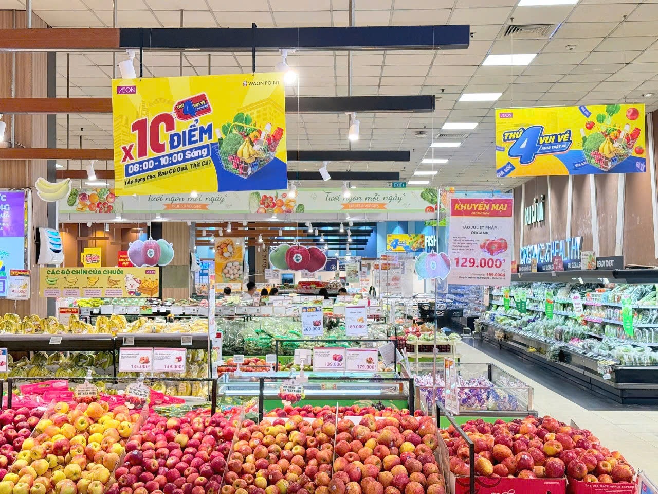 The “Happy Wednesday” promotion is held weekly by AEON Vietnam every Wednesday.