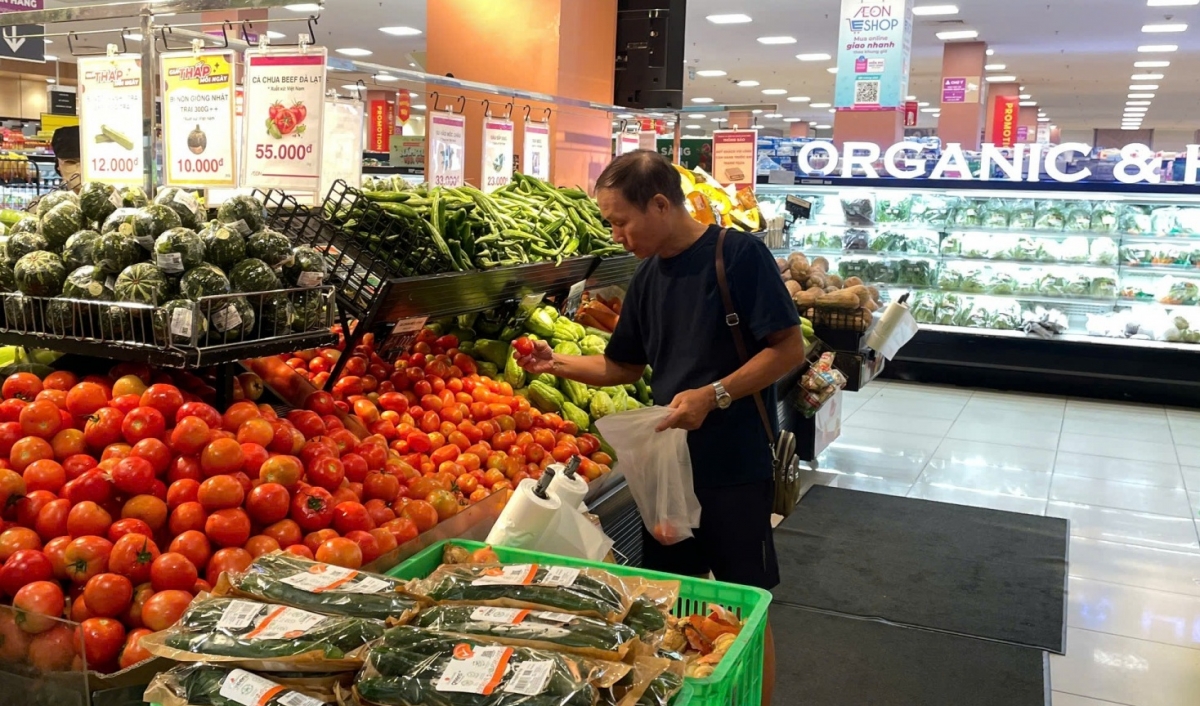 Vietnamese among Asia’s most optimistic spenders