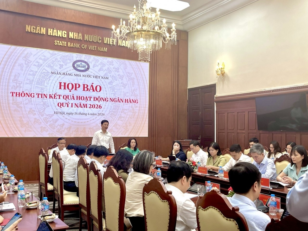 Banks cut rates as credit growth gains pace