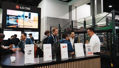 LG CNS launches cold-storage robot for North American market