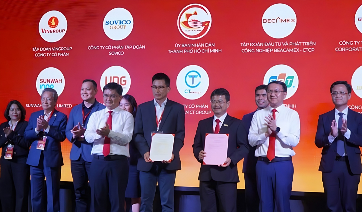 Lead Monitoring Form VinaCapital to co-lead Ho Chi Minh City