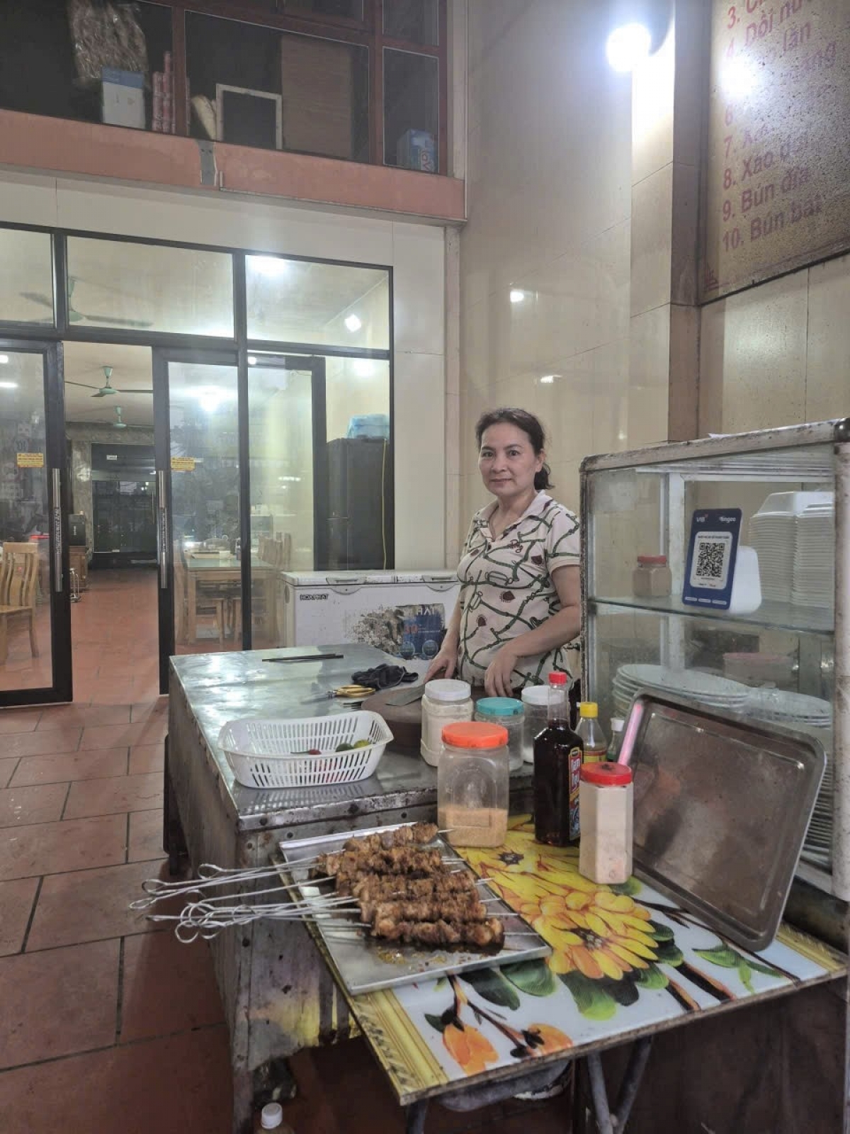 Hanoi transition: four dog cat meat traders proactively exit the trade for sustainable careers following training