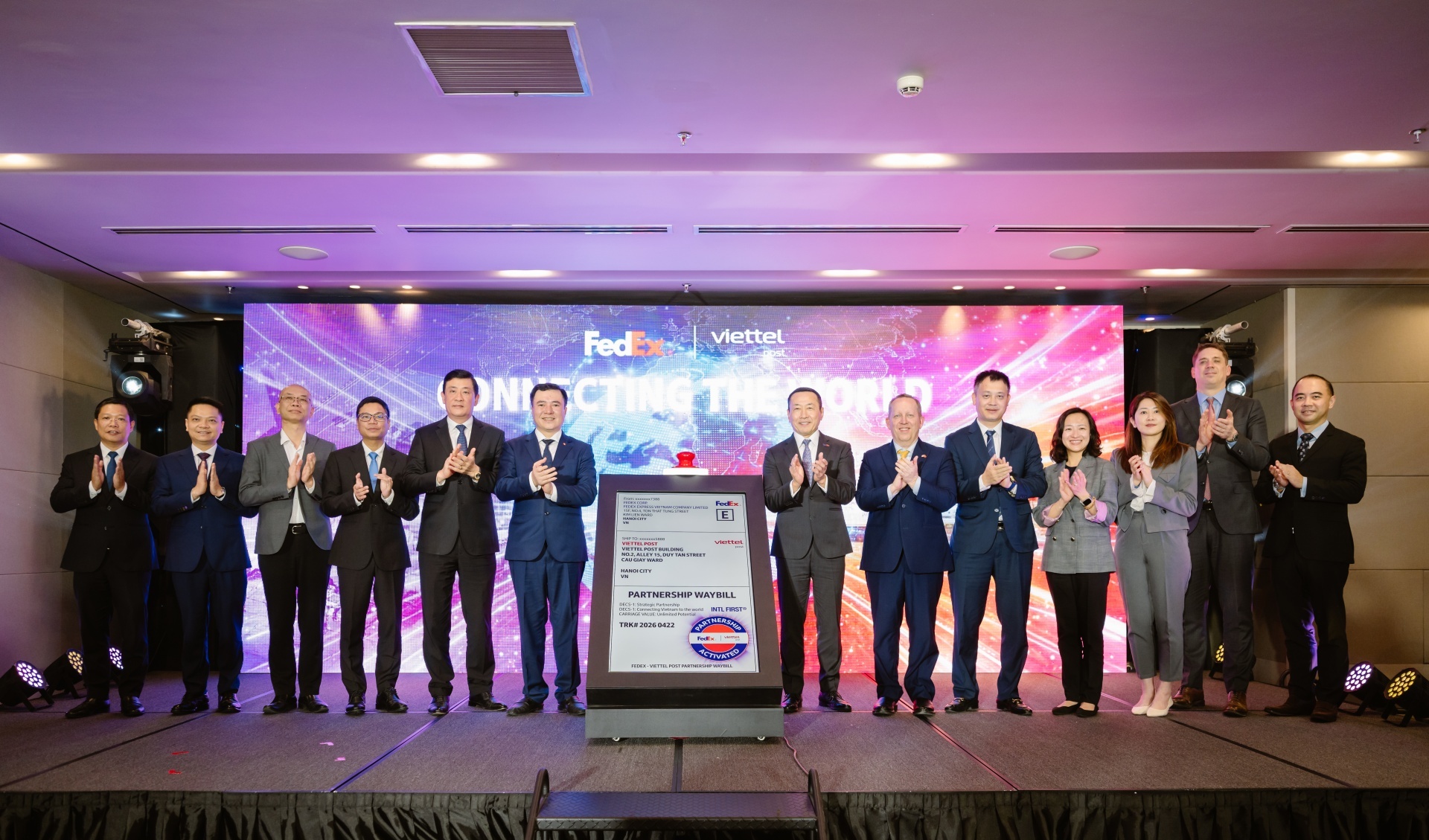 FedEx bets on Viettel Post to strengthen capabilities in Vietnam