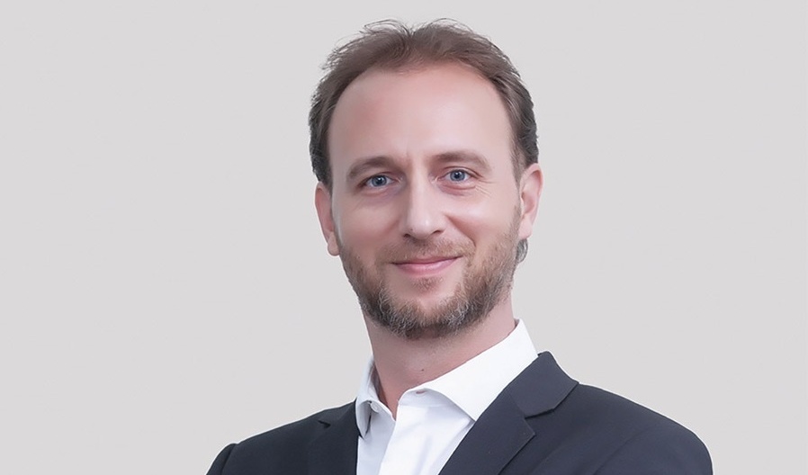 Companies must act quickly when facing disruption