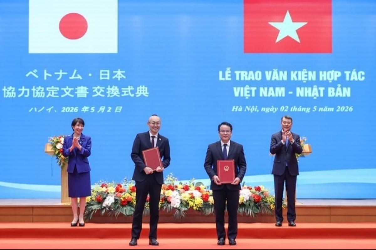 Vietnam and Japan sign cooperation agreements