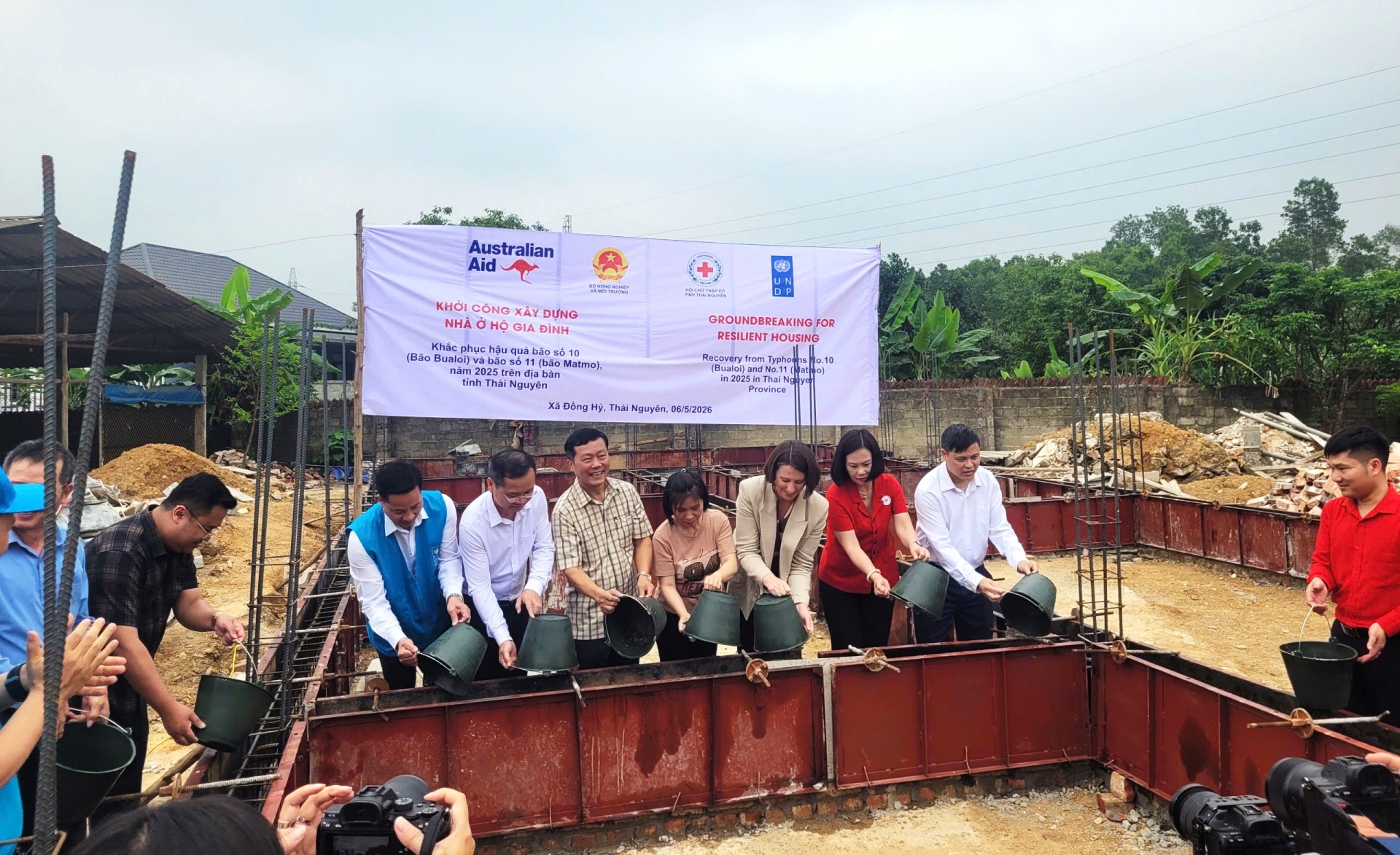 Vietnam-Australia delegation reviews Thai Nguyen disaster recovery
