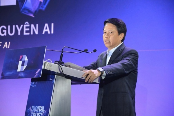 Banks must build trust as AI transforms finance, forum told
