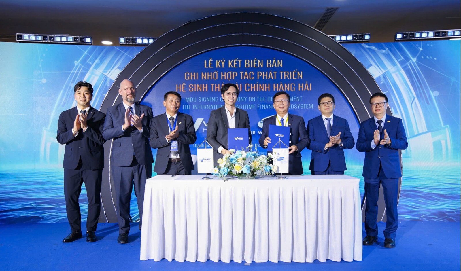 Vietnam financial hub launches maritime ecosystem to recapture offshore billions
