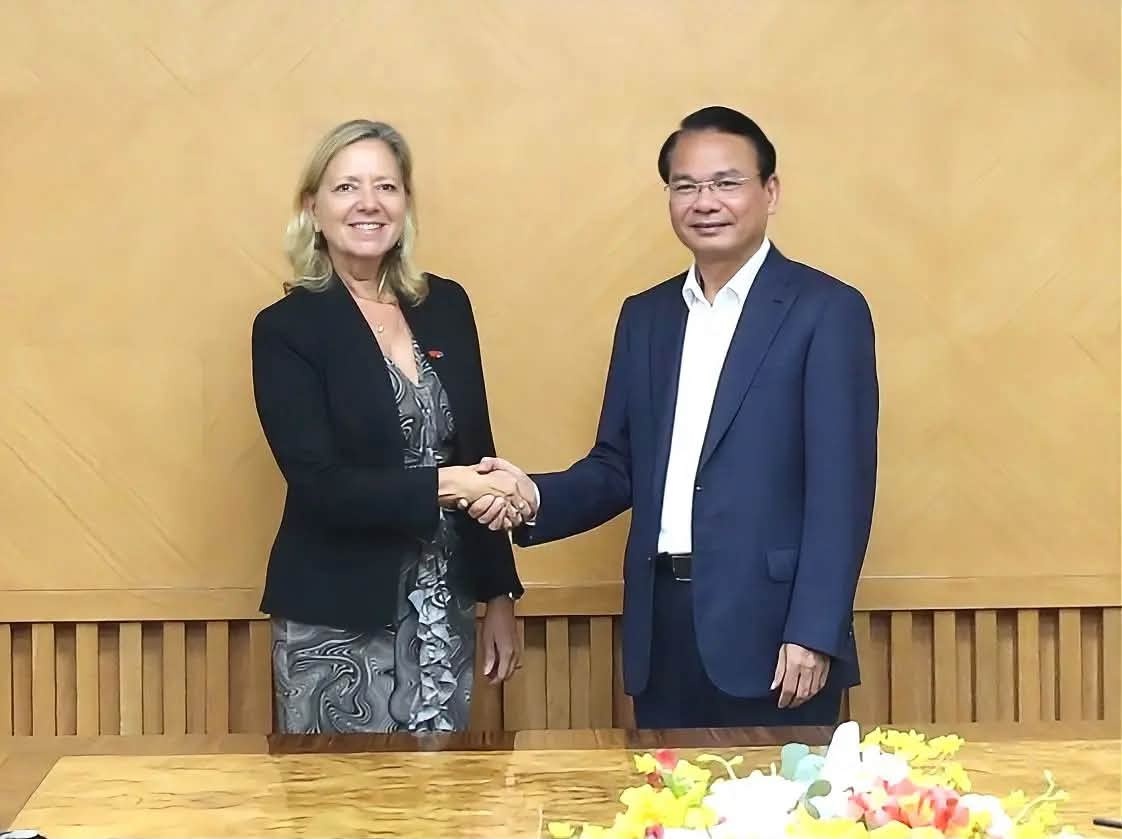 Vietnam and World Bank seek to accelerate key development projects