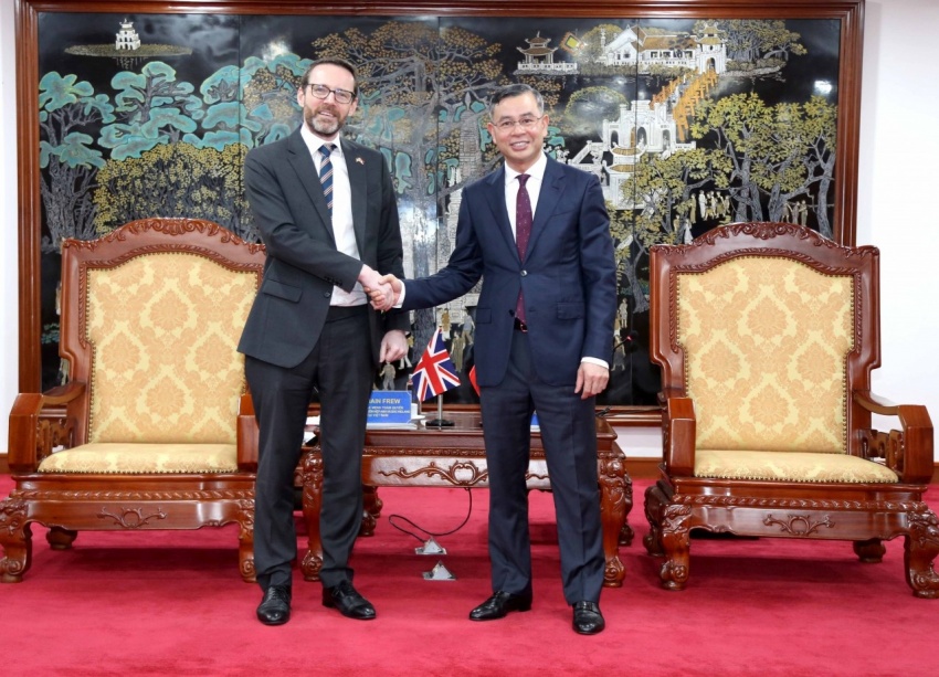 Vietnam seeks UK expertise in green finance and international capital mobilisation
