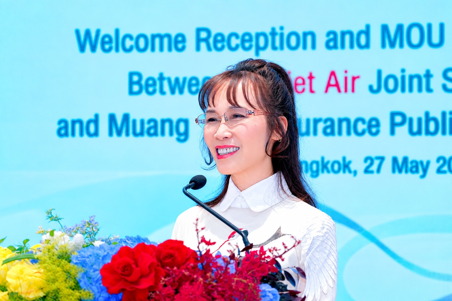 Vietjet and Muang Thai Insurance join hands on community development and Vietnam–Thailand friendship