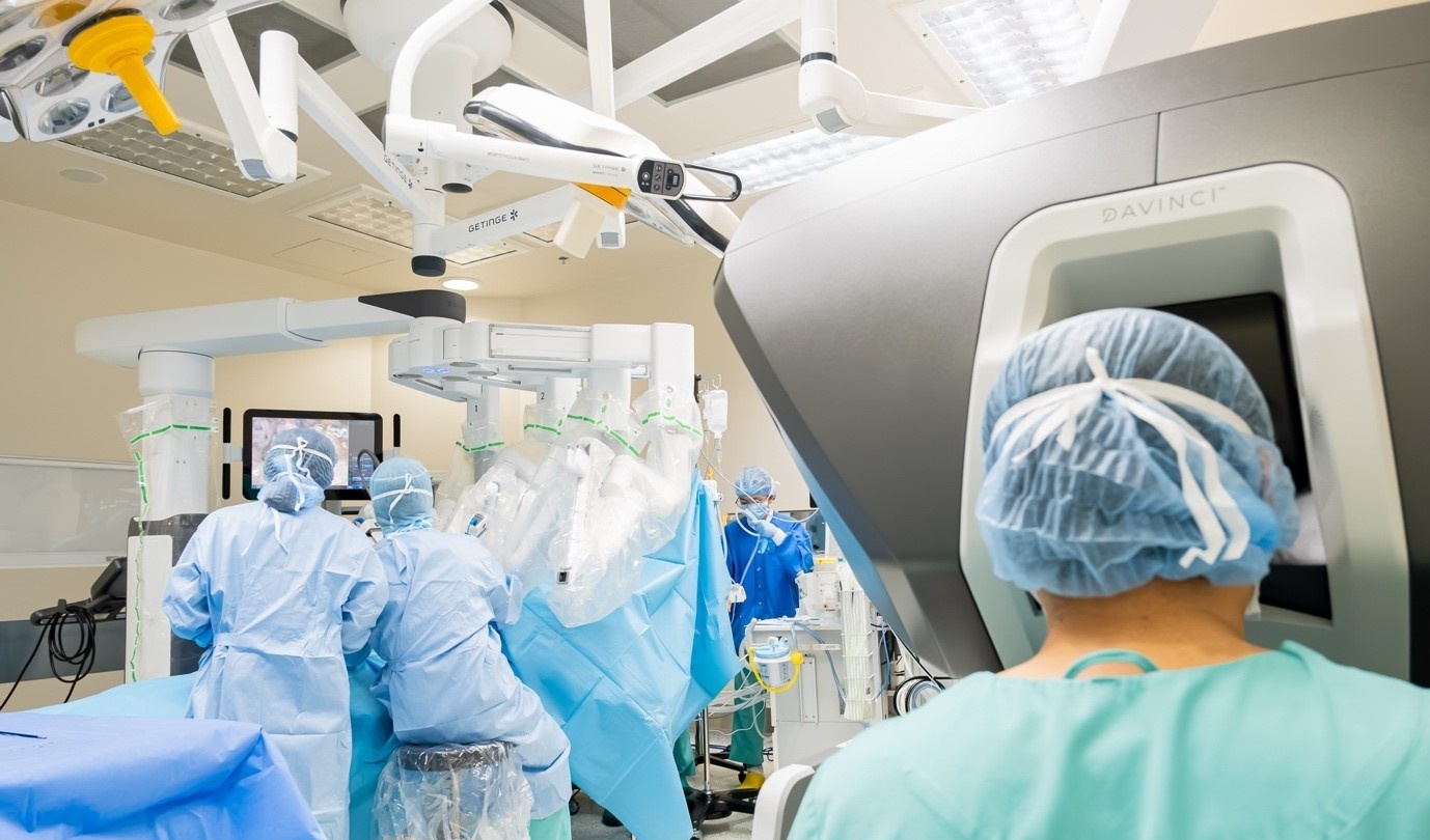 Personalised lung cancer treatment: From genetic technology to robotic surgery