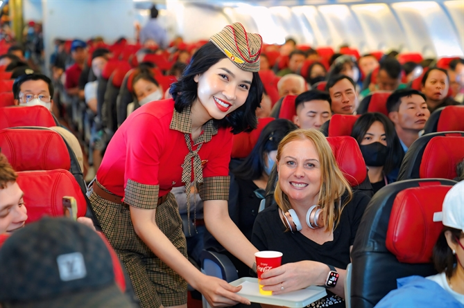 Vietjet's cabin crew: ambassadors of hospitality and pioneering spirit