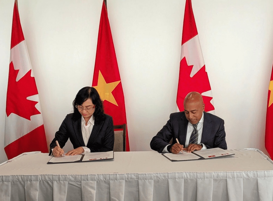Vietnam and Canada sign initiative to support inclusive and sustainable trade