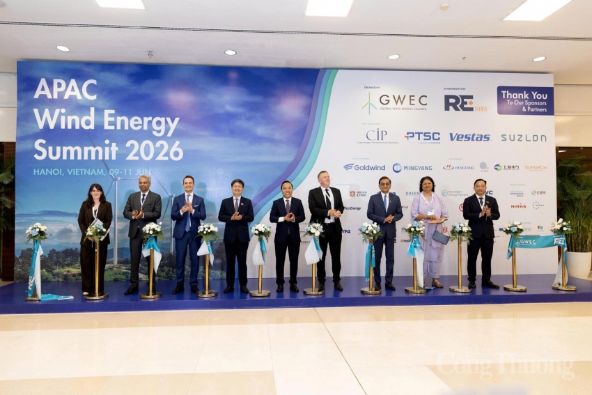 Vietnam targets up to 17 GW of offshore wind capacity under revised power plan