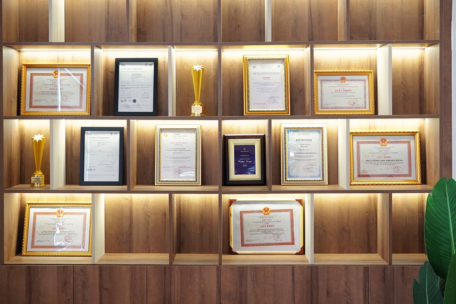 Saigon Technology marks AI-native engineering milestone at Sao Khue Awards 2026