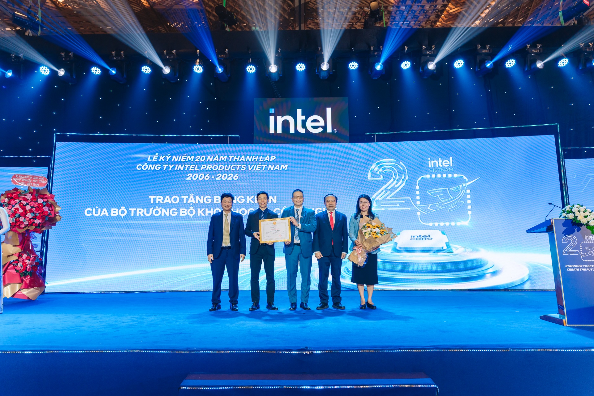 Intel marks 20 years of Vietnam factory as largest in its network