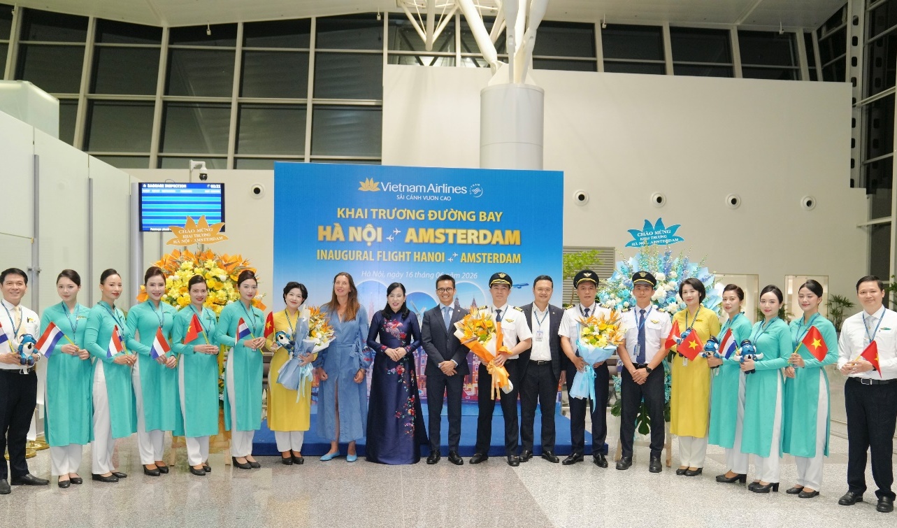 Vietnam Airlines inaugurates nonstop Hanoi-Amsterdam service as first direct Vietnam-Netherlands route