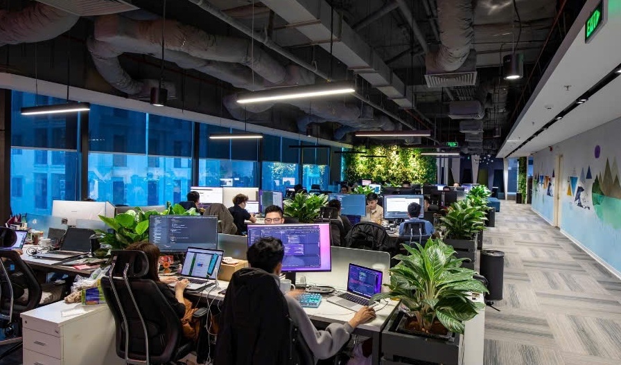 Hybrid work is reshaping Vietnam’s labour market