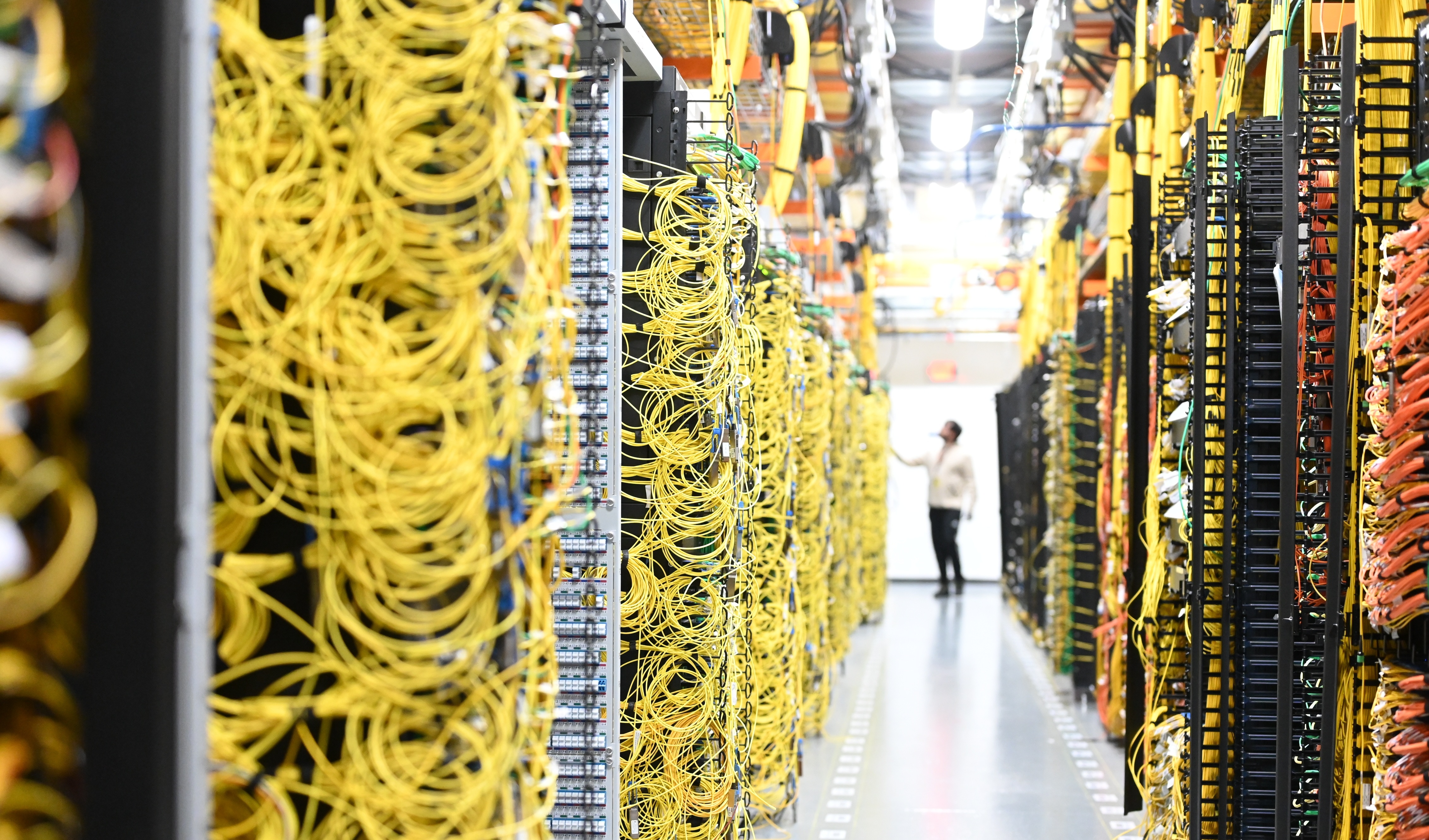 Amazon Web Services launches Local Zone in Hanoi 