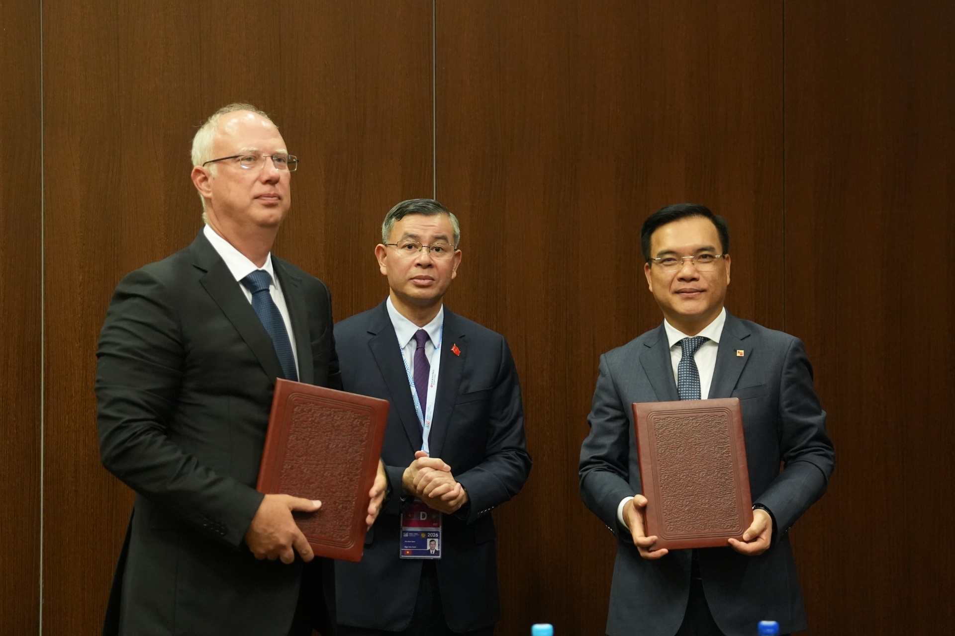 RDIF partners with Vietnam's SCIC to boost bilateral investment ties