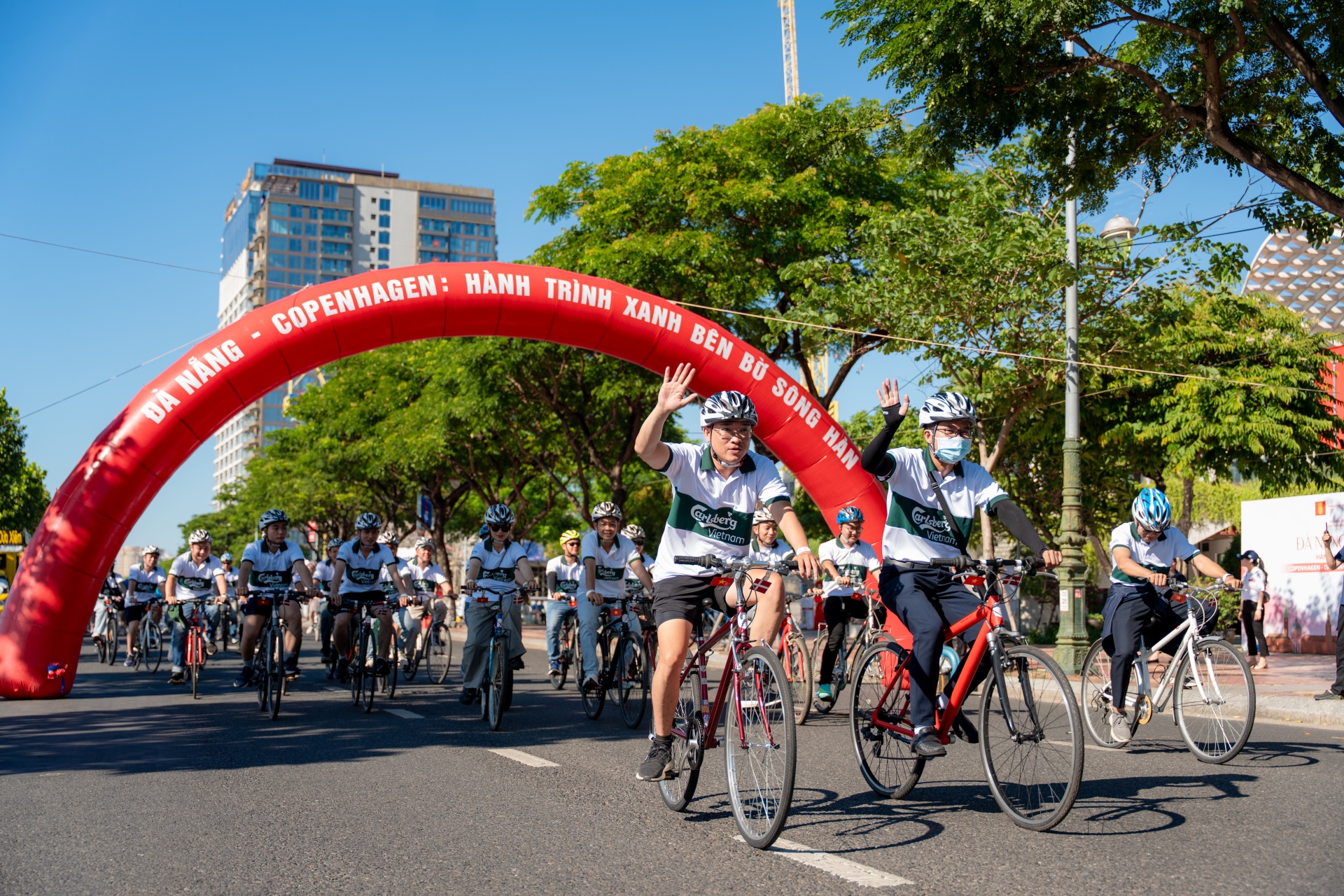 Carlsberg Vietnam joins Danang cycling event to mark 55 years of Denmark ties