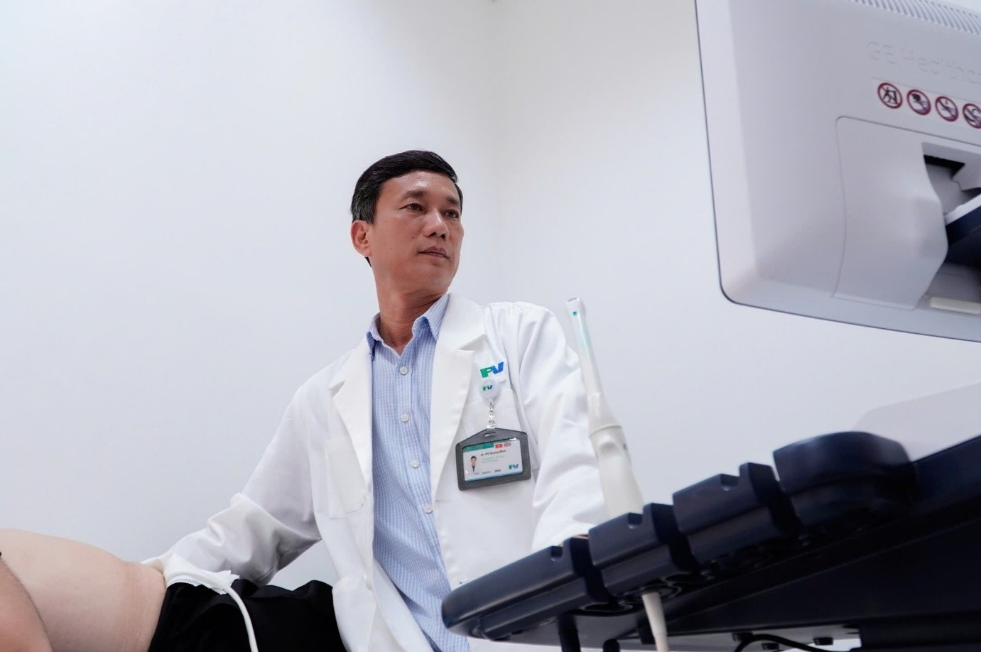 FV doctors successfully remove 5cm kidney tumor in time-critical robotic surgery (PR)