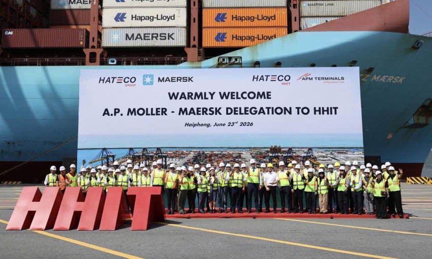 Hateco and A.P. Moller - Maersk deepen logistics infrastructure cooperation in Vietnam