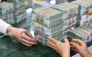 Banks face diverging fortunes in second half of 2026